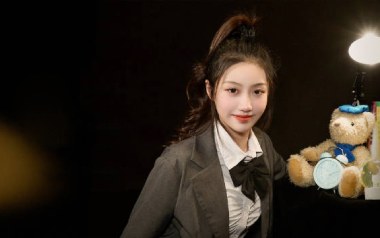 7710吉他谱_尹露浠_C调指法弹唱谱_图片六线谱