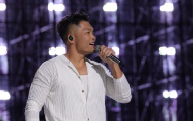 夏天吉他谱_李玖哲_G调指法拍弦版弹唱谱_图片六线谱