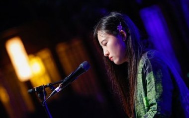 人海吉他谱_燕池_C调指法原版弹唱谱_图片六线谱