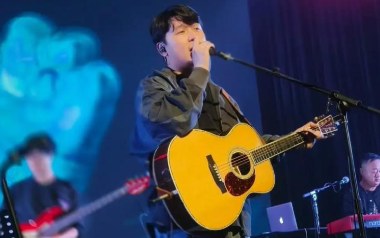 听众的故事吉他谱_解忧邵帅_C调指法弹唱谱_图片六线谱