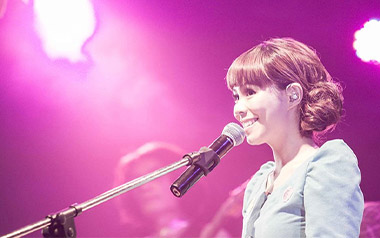 疯子吉他谱_许哲佩_C调指法原版弹唱谱_图片六线谱