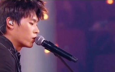 敬长安吉他谱_隔壁老樊_C调扫弦版_图片六线谱