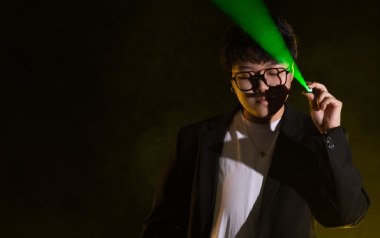 爱存在吉他谱_王靖雯不胖_C调指法简单版弹唱谱_图片六线谱