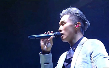 你瞒我瞒吉他谱_陈柏宇_C调指法原版吉他谱_吉他弹唱教学