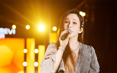 夏天的风指弹谱_温岚_吉他指弹谱_独奏六线谱