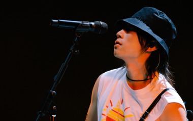 静下来吉他谱_赵雷_D调指法原版吉他谱_吉他弹唱教学